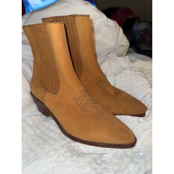 NWOB ZADIG & VOLTAIRE Tyler Suede Chelsea Boots Tan size 39 - Picture 4 of 9